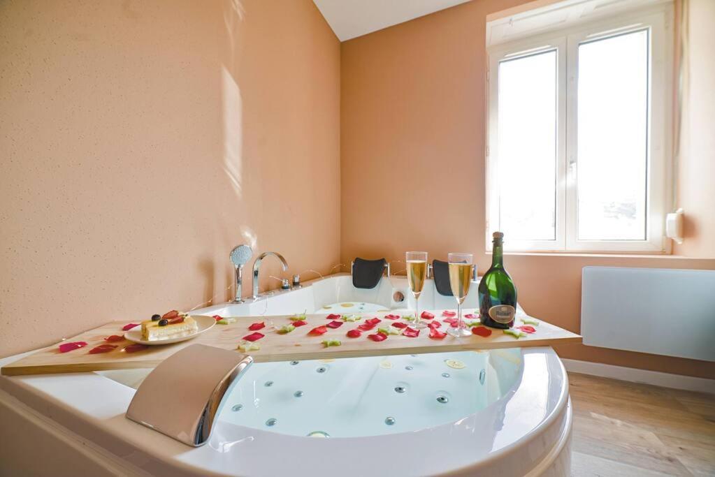 Buranoroom Jacuzzi Haut De Gamme Parkingfree Mulhouse Esterno foto